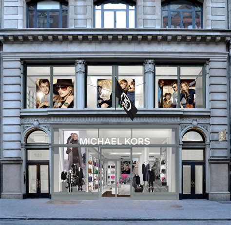 michael kors negozio napoli|l'elenco dei nostri negozi 1 Negozi Michael Kors in Naples, Napoli.